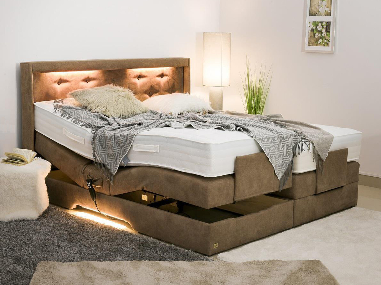 luxus boxspringbett paris night gm mit 4 fach led beleuchtung und motorverstellung 120 x 220 cm